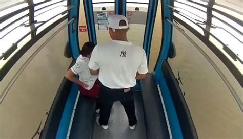 video en la aerovia de guayaquil|Aparece la pareja de video sexual en teleférico de。